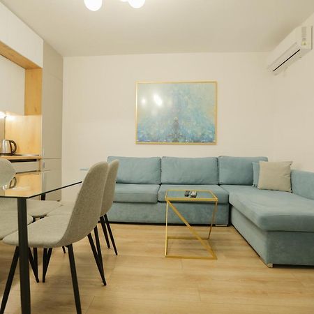 Miku Apartment-Premium 2Bd At Wilson Square Тирана Экстерьер фото