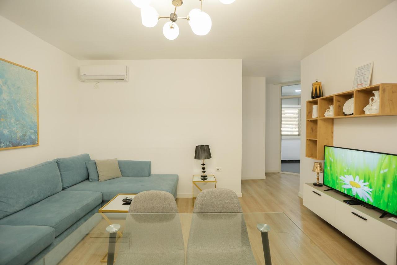 Miku Apartment-Premium 2Bd At Wilson Square Тирана Экстерьер фото